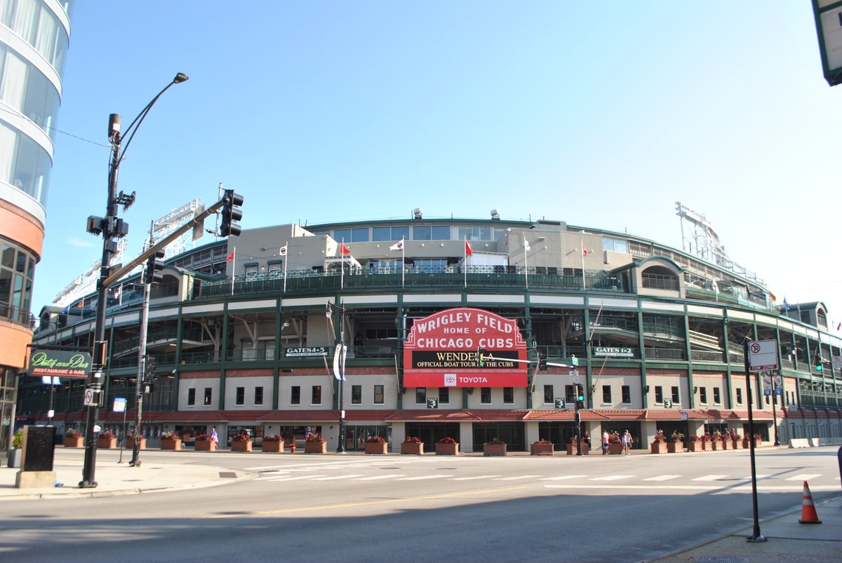 The front of the iconic building of Wrigley Stadium