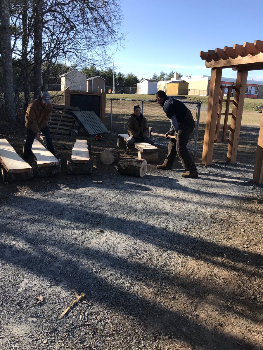 Newcombville Elementary School tweet media