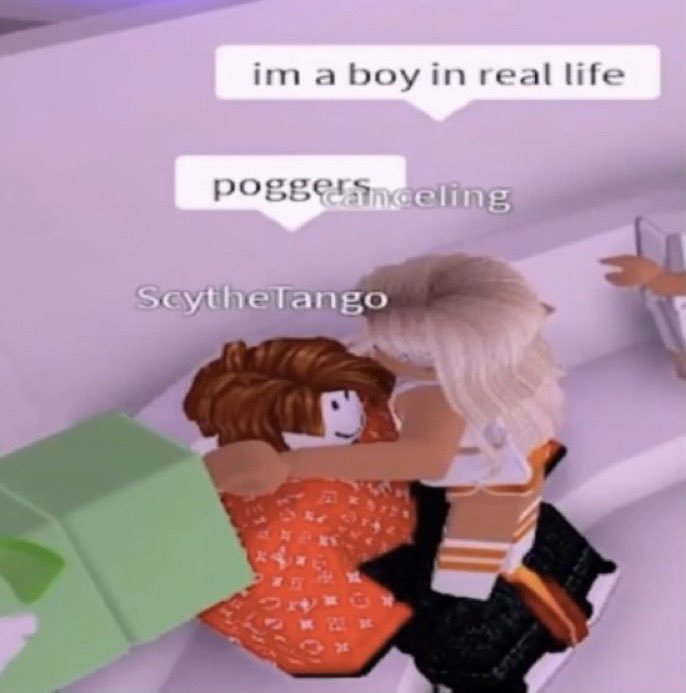 mathep1's tweet photo. WHAT DID I JUST FIND IN ROBLOX https://t.co/RrHd1fdJEW