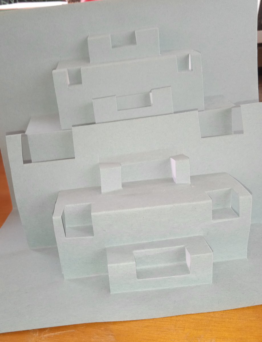 Milaarch1's tweet photo. #correcion1 #Kirigami #KirigamiArquitectonico #Maqueta #SeccionC2020C #TecnicasDeRepresentacion #rjmc2020c @notiuru @arquitecturauru @cardonarichard  #milagrosurdaneta https://t.co/CepVpOUwWc