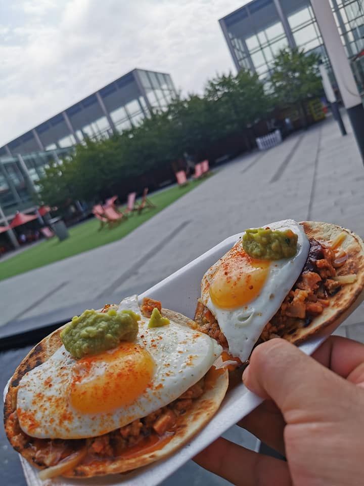Witan_Studios's tweet photo. **Foodie Friday at Witan Studios tomorrow is the fantastic Taco Shack!!
Please come down to the Courtyard between 12pm-2pm!!
#TacoShack #SupportLocal #LetReady #LoveMK 💖 https://t.co/eLc4adxubm