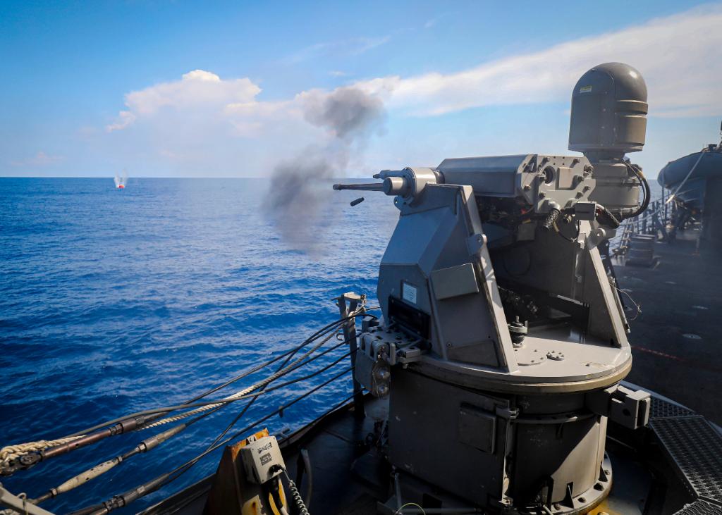 USNavy's tweet photo. Sea of Japan ✅
South China Sea ✅
#USNavy's #USSJohnSMcCain (DDG 56) conducts weapons exercises and refueling operations while assigned to Destroyer Squadron (DESRON) 15, the @US7thFleet principal surface force. #FreeAndOpenInfoPacifc https://t.co/xCaasACB5h