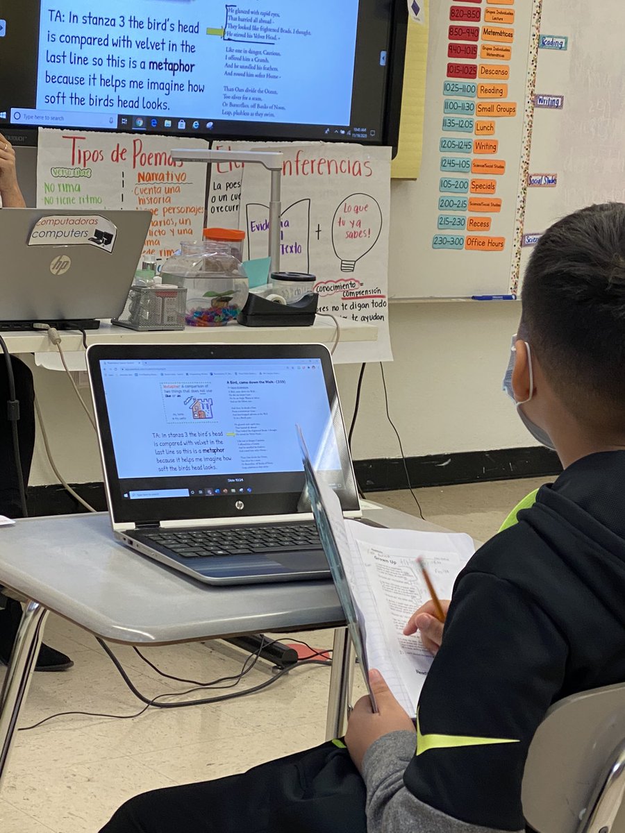 Ms. Monroy’s 4th grade class is rocking out poetry! 📓💻 All students engaged! ❤️ <a href="/PughRamsHISD/">Pugh Elementary</a> <a href="/EricaMGil/">Erica Gil</a> <a href="/AliciaLGray/">Alicia Gray</a>