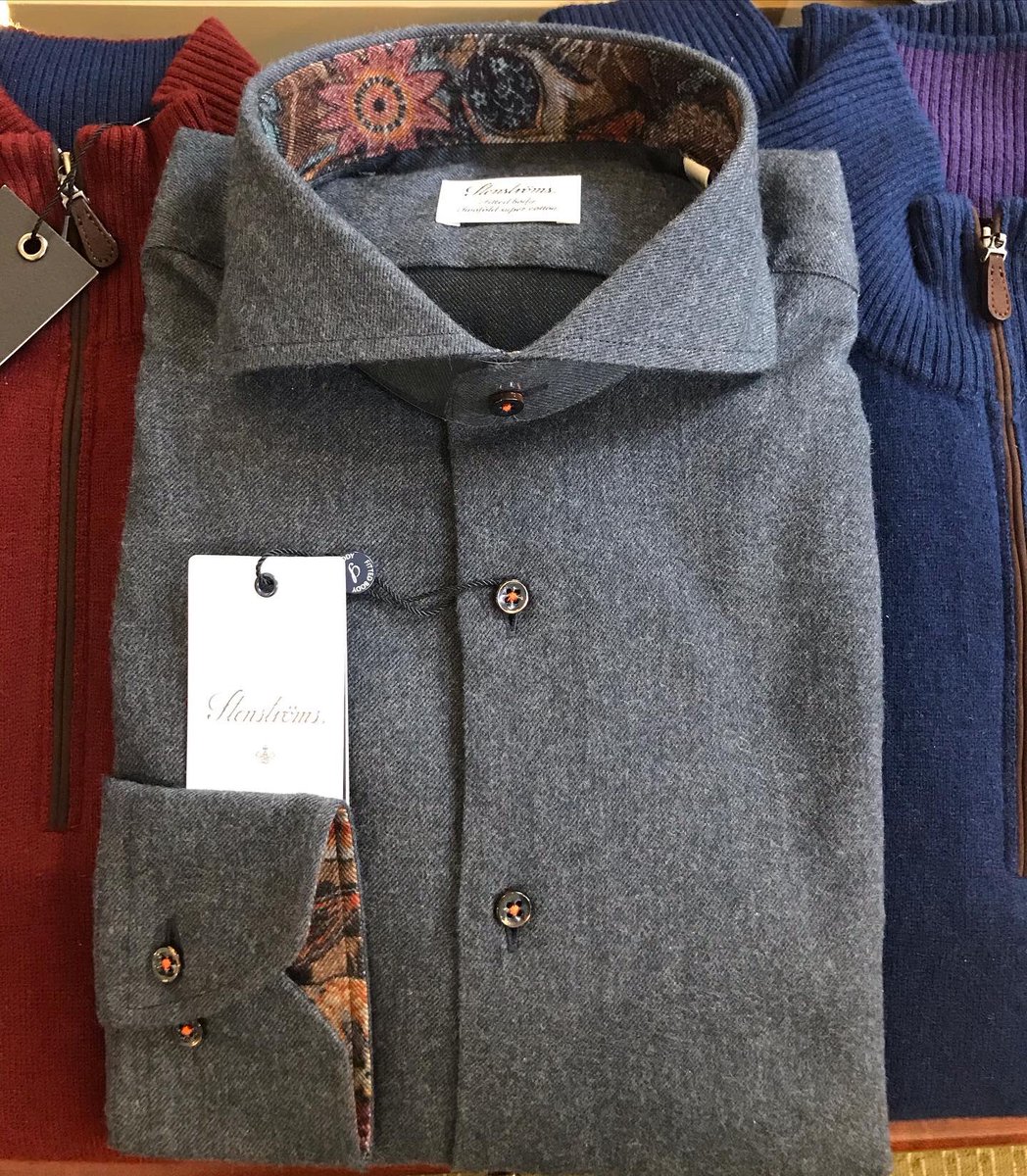 ARIBoston's tweet photo. Super soft flannel by Stenstroms Love the details! Pair with Kinross cashmere sweaters and Stenstroms vest #readyforthwcold #bostonfashion #mensstyle #mensfashion #Stenstroms #Kinross #ariboston https://t.co/jhQxPZqzFG
