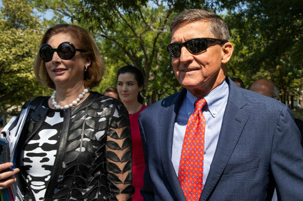 yourhbc's tweet photo. "How Sidney Powell inaccurately cited Venezuela’s elections as evidence of U.S. fraud." by BY LINDA QIU via NYT https://t.co/q2vKxBW1qB https://t.co/xG4jSvQ33d