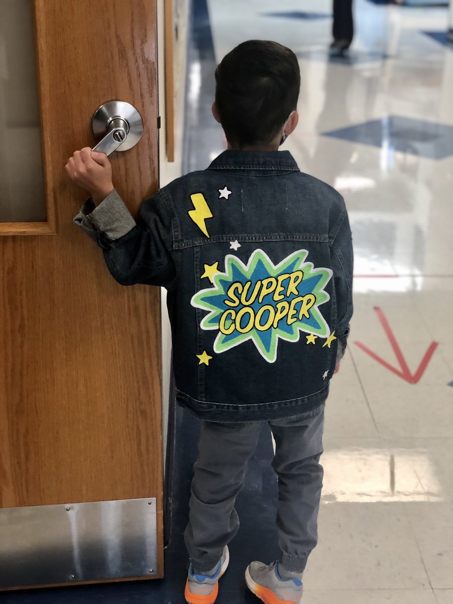 MrsJohnson_RSD's tweet photo. It’s Thankful Thursday! Passing out bucket fillers this morning and found a special one for my lil guy. Thank you McCoy for such sweetness and “returning the favor”💚I’ll be sure to get this to Cooper! #StantonFamily #ThankfulThursdays https://t.co/bgVC1f2uzb