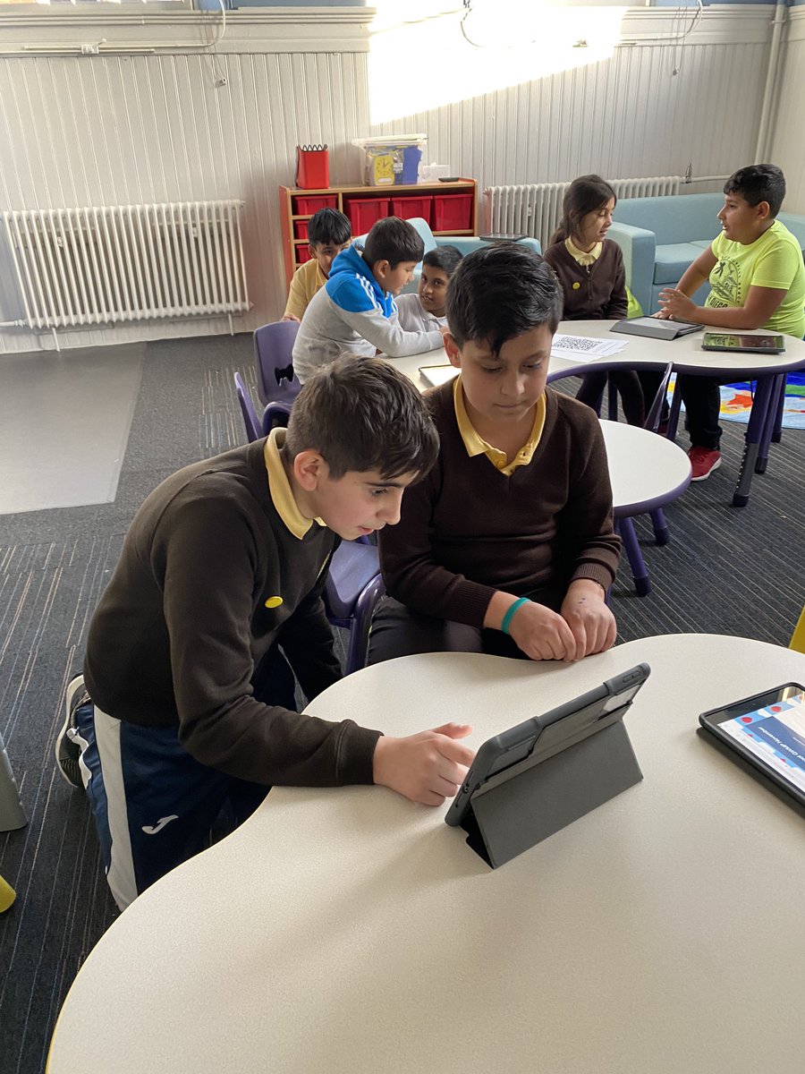StBridesPS's tweet photo. Our P7 leaders were on hand today to support younger pupils completing a well being questionnaire #leadership #supportingeachother #wellbeing #GWMP https://t.co/bi7YsJDuu0