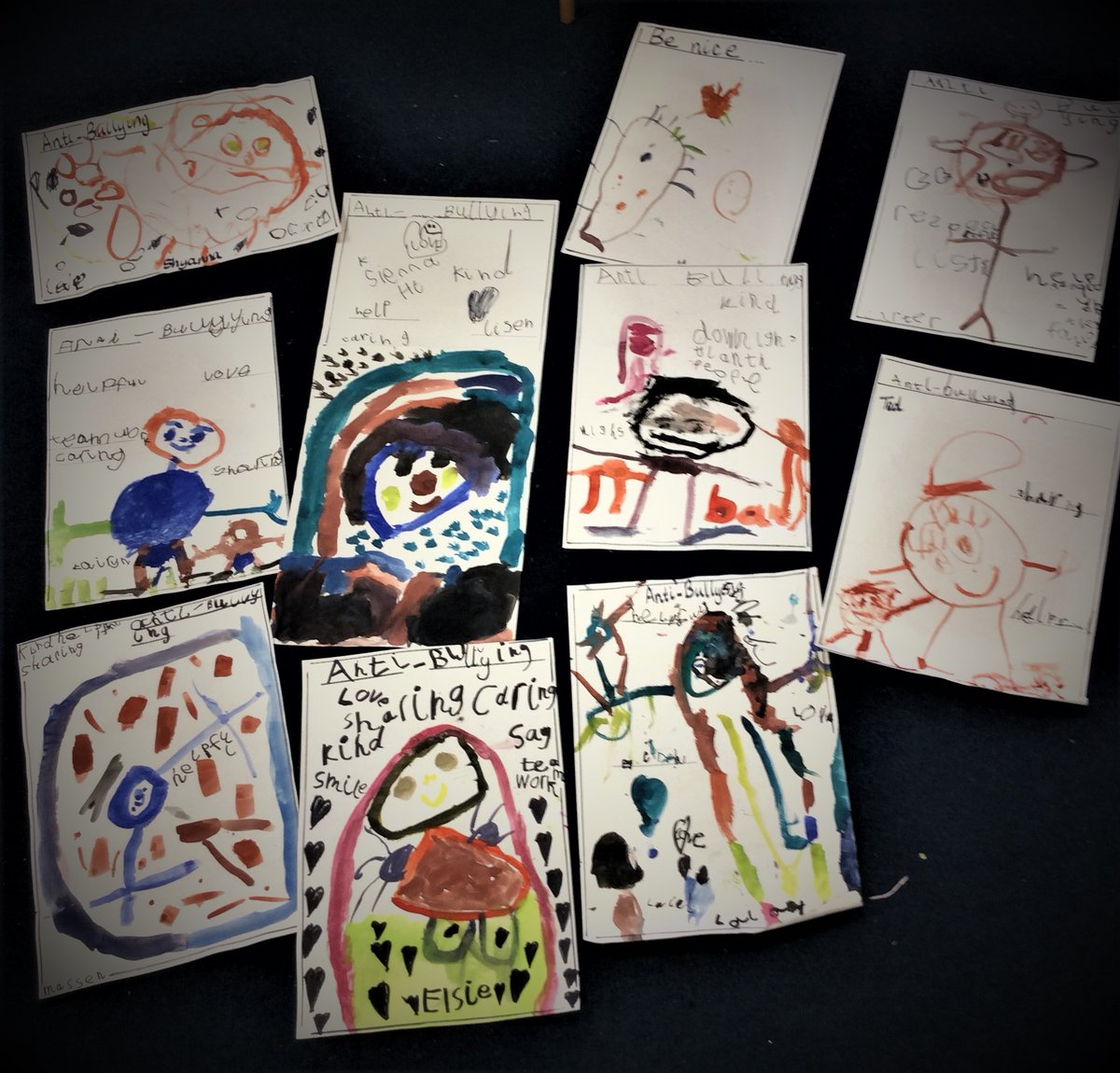 Anti-bullying week......Look at these amazing posters from Jade Class this afternoon.  Reflecting on what makes a kind friend...sharing, kindness, love and teamwork!