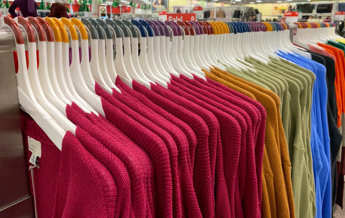 RubyC2715's tweet image. It’s the table standards and hanging for me ✨👍🏻 @SavFromTarget21 @skynewton3 @GaradaVilla @tracyacurry1 @LDJones817