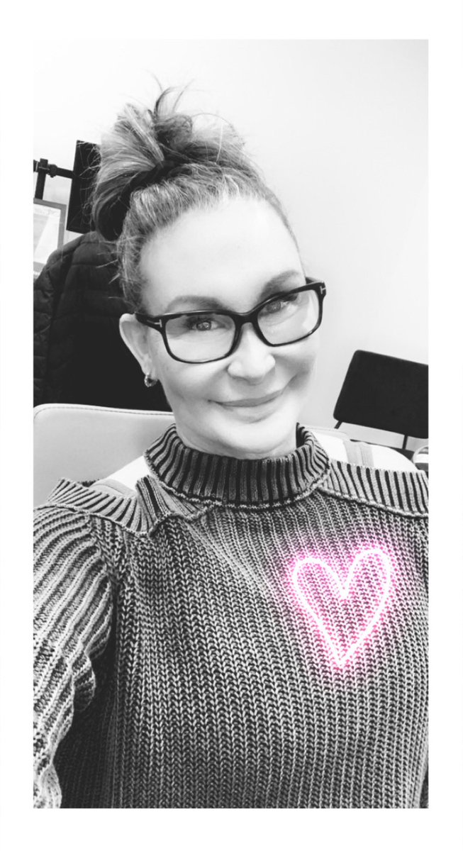 RealTayChaTLC's tweet image. Happy Thursday🥰 #TransAwarenessWeek2020