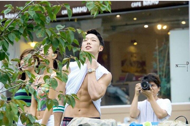 𝐢𝐊𝐎𝐍 𝐀𝐁𝐒 𝐚 𝐭𝐡𝐫𝐞𝐚𝐝 ; @YG_iKONIC  #iKON  #아이콘