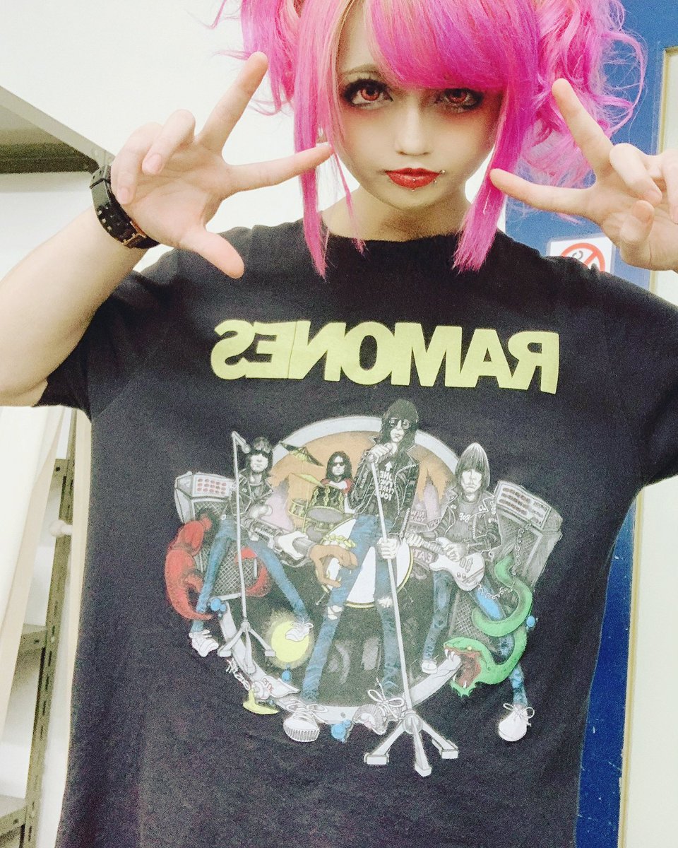 ブレイズへの道。

１日目、名古屋ありがとうございました🐣

明後日は大阪楽しもうね。

今日も可愛い？？