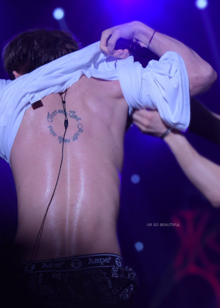 𝐢𝐊𝐎𝐍 𝐀𝐁𝐒 𝐚 𝐭𝐡𝐫𝐞𝐚𝐝 ; @YG_iKONIC  #iKON  #아이콘