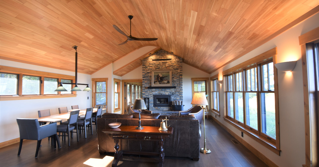 KwaterskiInc's tweet photo. Check out this beautiful home on the shore of Lake Superior! This home features Ponderosa pine trim, White Oak staircase and flooring, and Select Satin Cedar paneling in the great room and sun room.  

#pinepaneling #cedarpaneling #whiteoakflooring #prefinishing https://t.co/QgbxPhyNz1