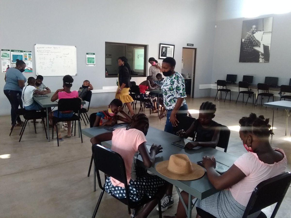 FloydMathonsi's tweet photo. #Openlearningisfun @DumphriesDLC afternoon programme continues #Wonder-filledlearning @GwfOnline https://t.co/qzVWBJ1WDj