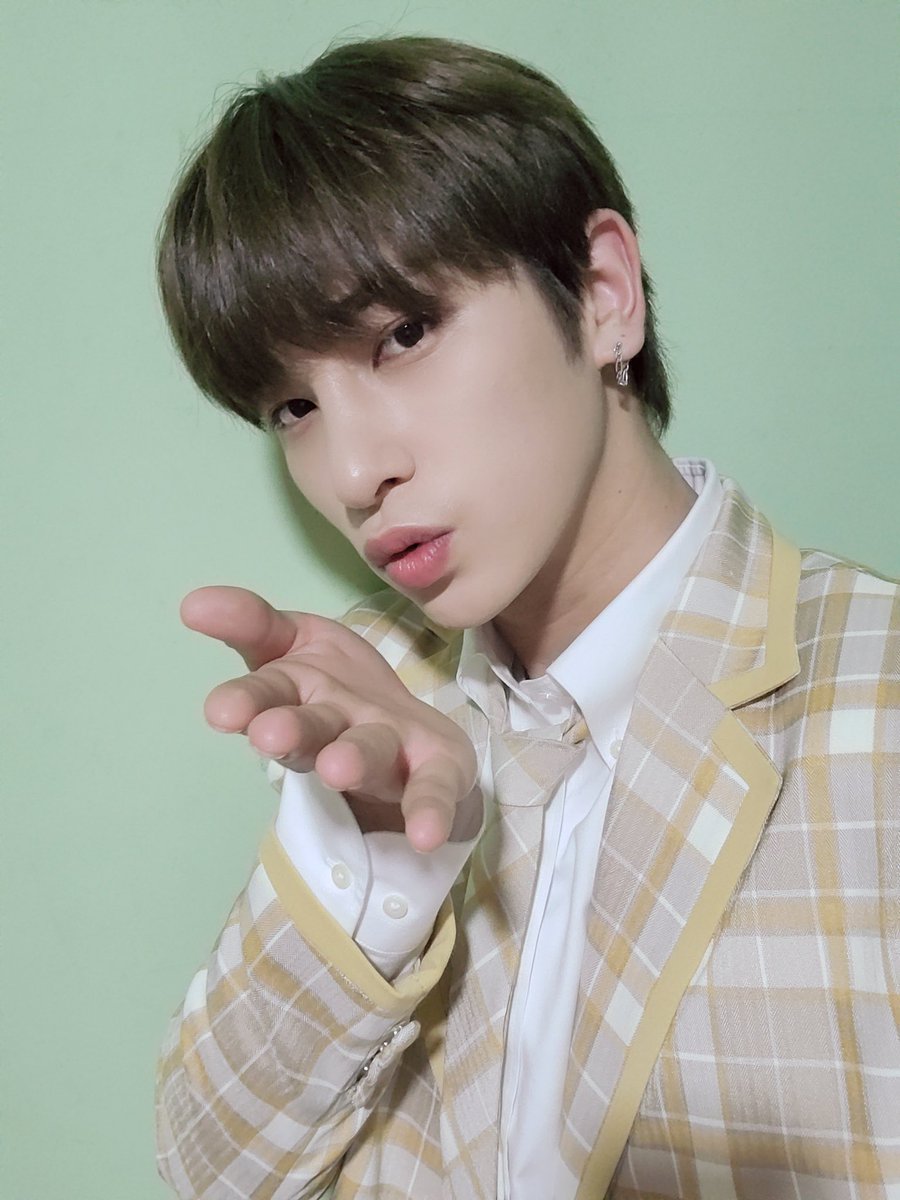 picsofhangyul's tweet photo. Pocketdolz naver post 🤍 https://t.co/3JmPl5NXgR