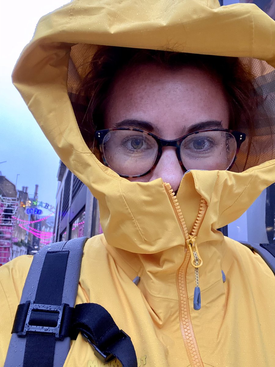 Waterproof birthday presents coming in useful today! ☔️ #homelesspsychology #pie #outreach