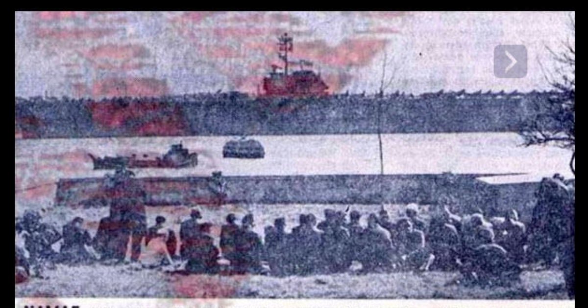 alonebutnotsure's tweet photo. @eacarer Emperyalizmin askeri deniz gücüne karşı secde ettiler.
Cumhuriyet tarihi boyunca din bezirganlarını yine Cumhuriyeti yıkmak için kullandı Emperyalistler.

Yeni akit denilen paçavra emperyalizmin köpeğidir! https://t.co/8bZ8lsPYZC