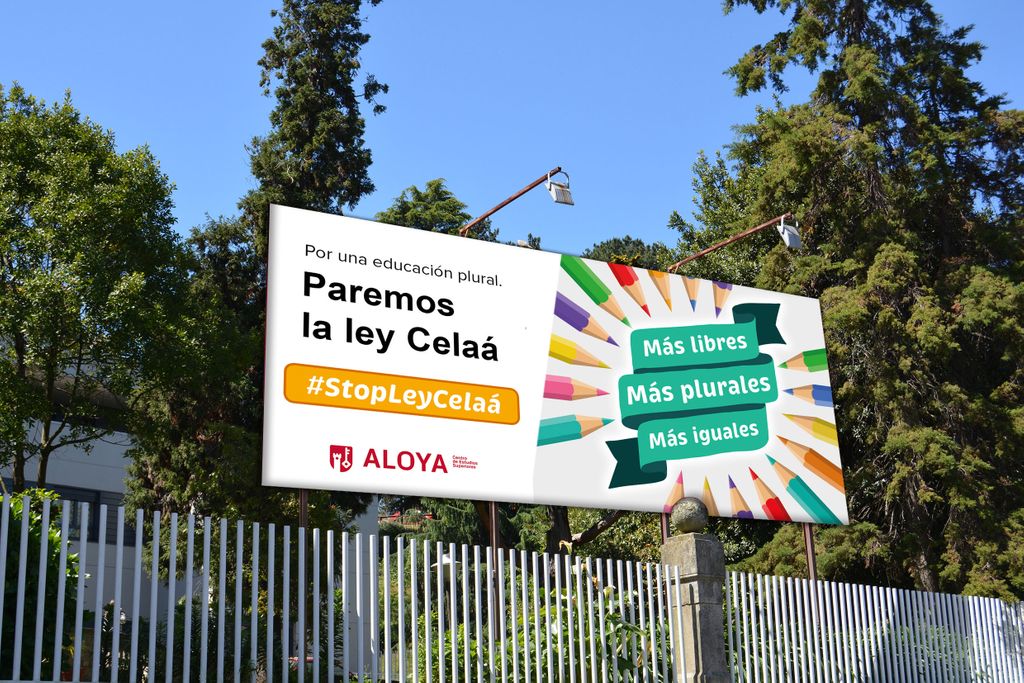 AloyaVigo's tweet photo. “Con la #LeyCelaá miles de familias verán cercenados sus derechos a elegir la educación de sus hijos￼”. 🎗🧡⛔️ #StopLeyCelaá @MasPlurales #masplurales @cecegalicia 🚗💨💪INSCRÍBETE A LA MANIFESTACIÓN: https://t.co/PTJzoEsAa4 https://t.co/uVWcNB2PXW
