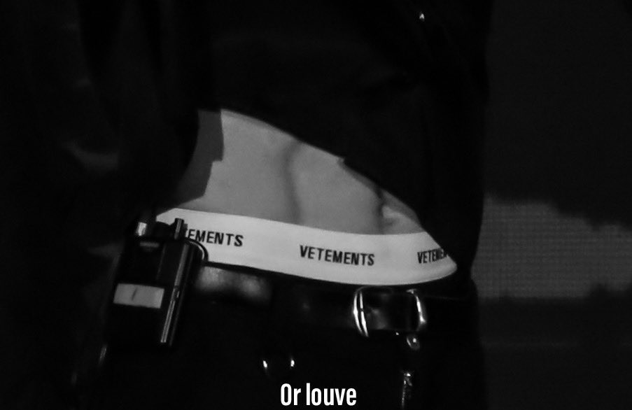 BangChan with his expensive underwears ; a most needed thread  #StrayKids  #BangChan