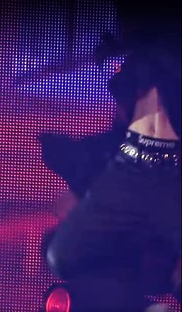 BangChan with his expensive underwears ; a most needed thread  #StrayKids  #BangChan