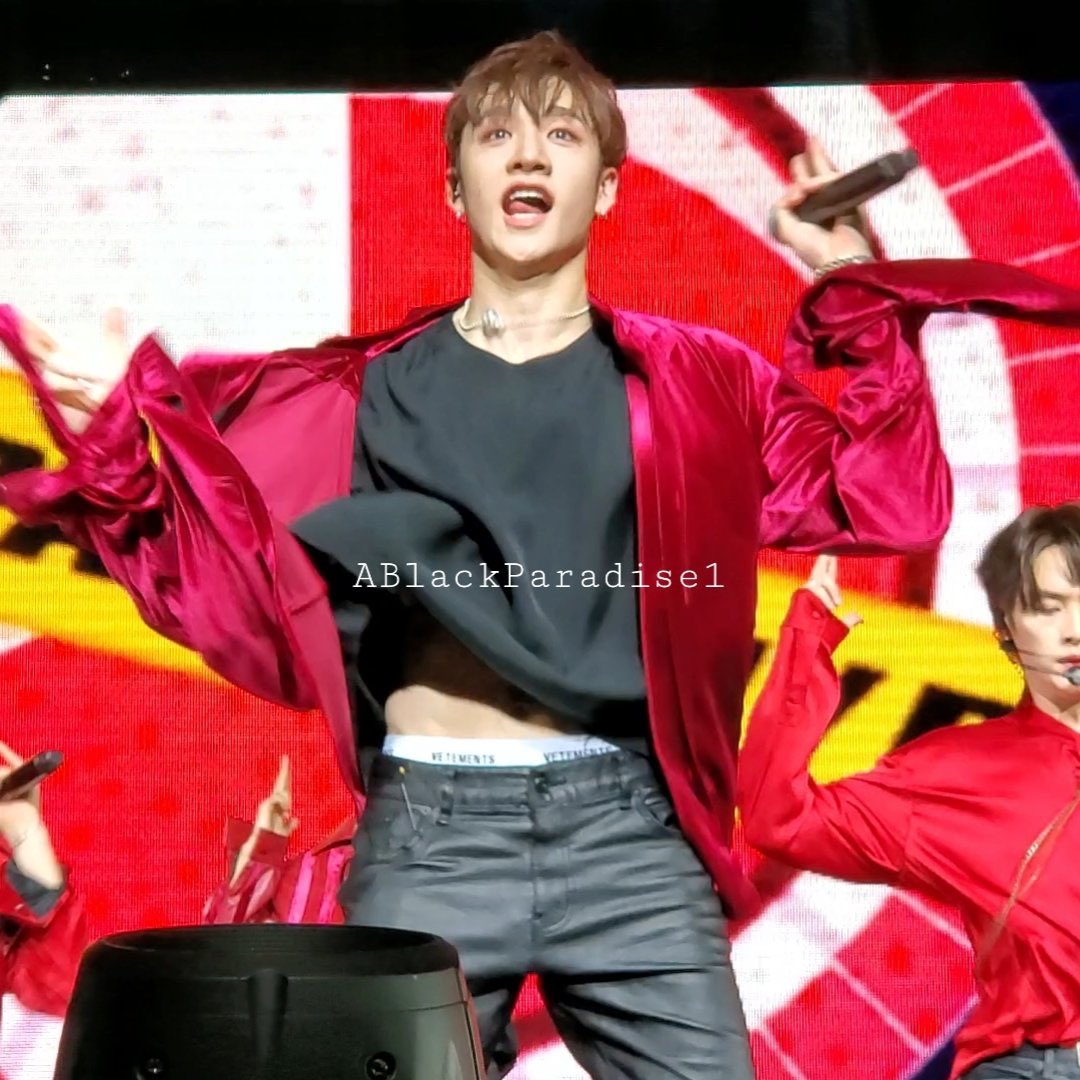 BangChan with his expensive underwears ; a most needed thread  #StrayKids  #BangChan