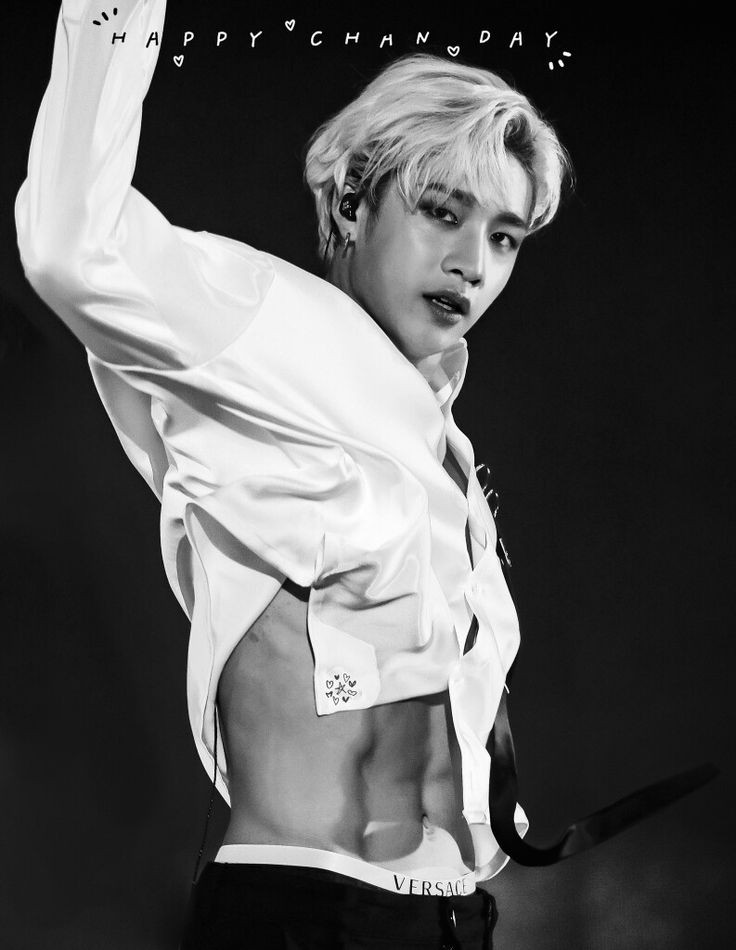 BangChan with his expensive underwears ; a most needed thread  #StrayKids  #BangChan
