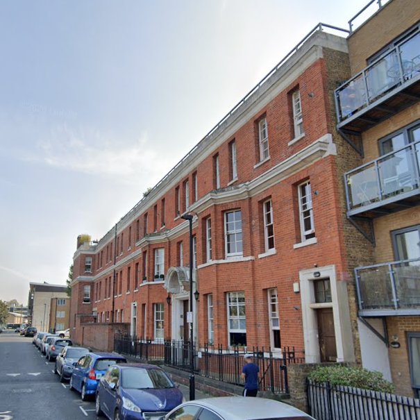 ... Commercial Road, heading east into the Stepney and Shadwell sub-divisions moved from K (Stepney) to H in May 1880. Walking for a mile and passing the famed Sidney Street, we finally turn left onto Exmouth Street & Aylward Street, pass the former Thames Police Court ... (10/n)