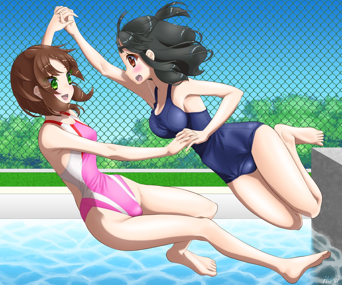 Twoucan スクール水着 プール の注目ツイート イラスト マンガ