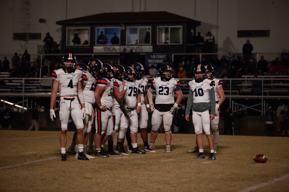 NCSRecruiting's tweet photo. “@tssaa State Semi Final is that you we 👀” 1 day away from kickoff! https://t.co/hb9eOSA0Vf