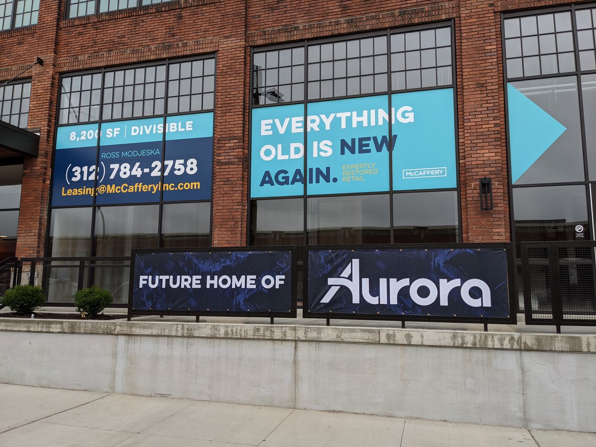 agPittsburgh's tweet photo. Another day on the job! 
#branddesigns #customwindowsigns #vinylwindowsigns #windowdisplay #pittsburgh #storefrontwindow https://t.co/oDxiEbK28W
