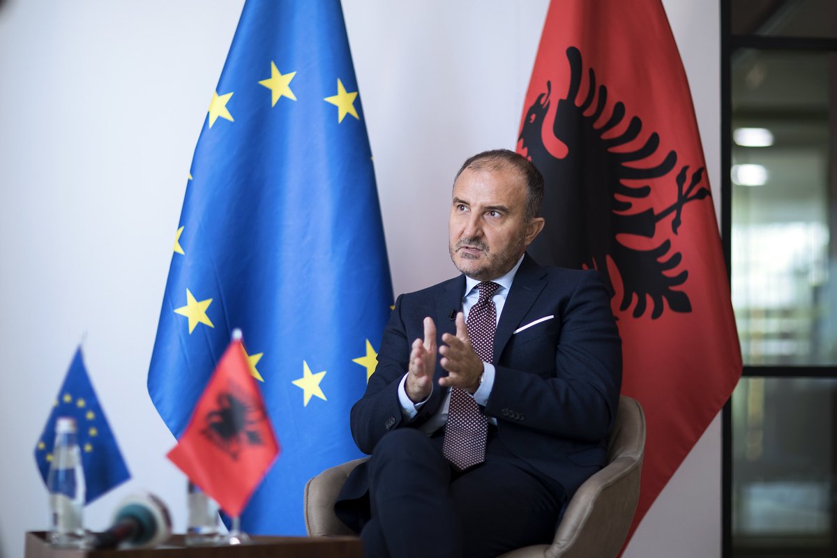 EUinAlbania's tweet photo. In an interview for @DeutscheWelle EU Amb. @LSorecaEU speaks about the opening of negotiations and the first #IGC, #justicereform, #ETIAS, as well as #EU #postearthquake &amp; #COVID19 assistance. 
Full interview in🇦🇱: https://t.co/QLCxQfCnQD
English version👉https://t.co/siXC8lMRqo https://t.co/FE13lzZ03J