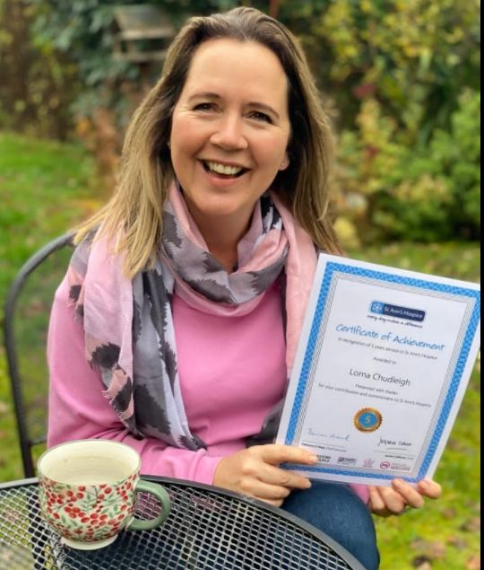 StAnnsHospice's tweet photo. Our volunteer, Lorna, was recently awarded the Long Service Award after dedicating her time to support our Executive Team with leadership development. 

Lorna said: "Supporting St Ann’s Hospice as a volunteer has been an absolute pleasure over the last five years."

💙 https://t.co/NGKgtYh3RY