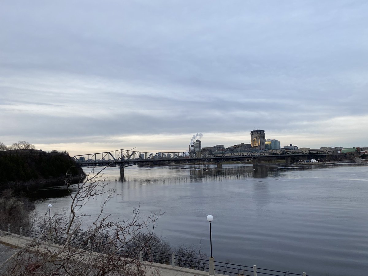 greystone75's tweet photo. First run since July 26, easy non-stop 3.1 miles, felt great to get out & run. Don’t worry about my safety, been doing this for a long time, know what I’m doing & know my body. #longtimerunner #runningisagift https://t.co/dYf41sut2x