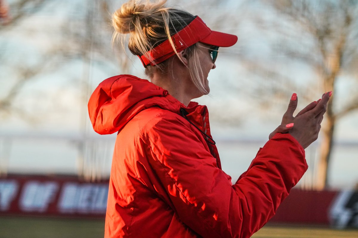 RMSoftballTeam's tweet photo. @RMSoftballTeam Welcomes Breanna Macha to the Staff this year. Bre played at @RMSoftballTeam and @ASUSoftball most recently was the pitching coach at @UNMLoboSB https://t.co/MfK4PamjND