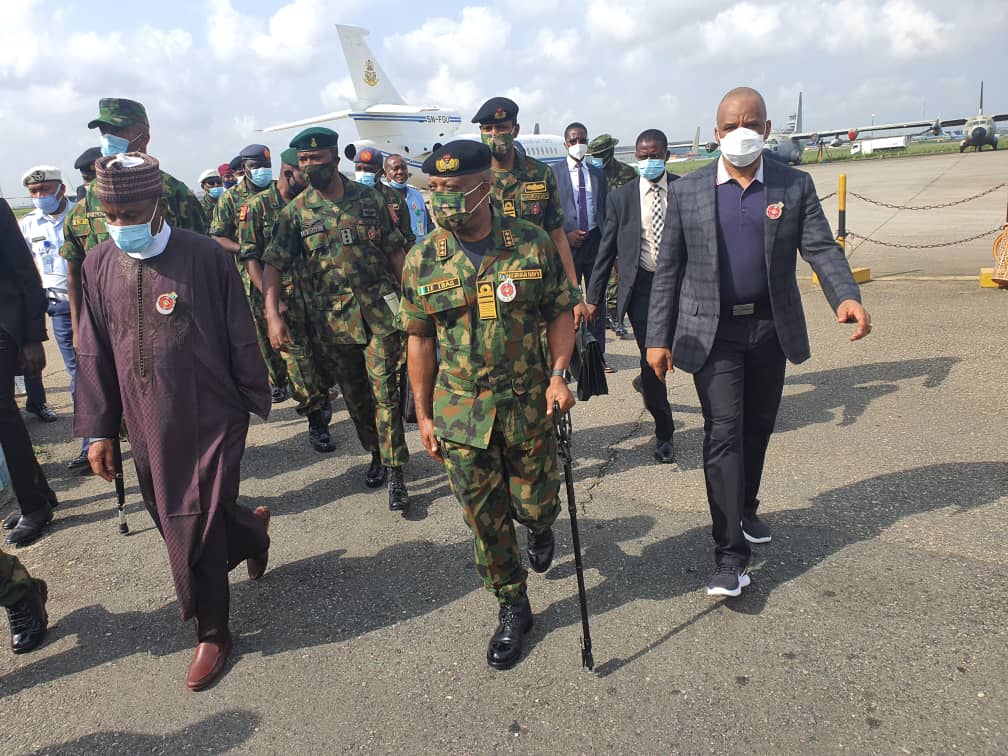 JamohBashir's tweet image. #SecurityisPriority. Currently on an inspection tour of our #DeepBlueProject assets and platforms spread across the country for the protection and sustenance of our maritime domain. Starting in Lagos with Minister of Defence, Minister of Transportation and Chief of Naval Staff.