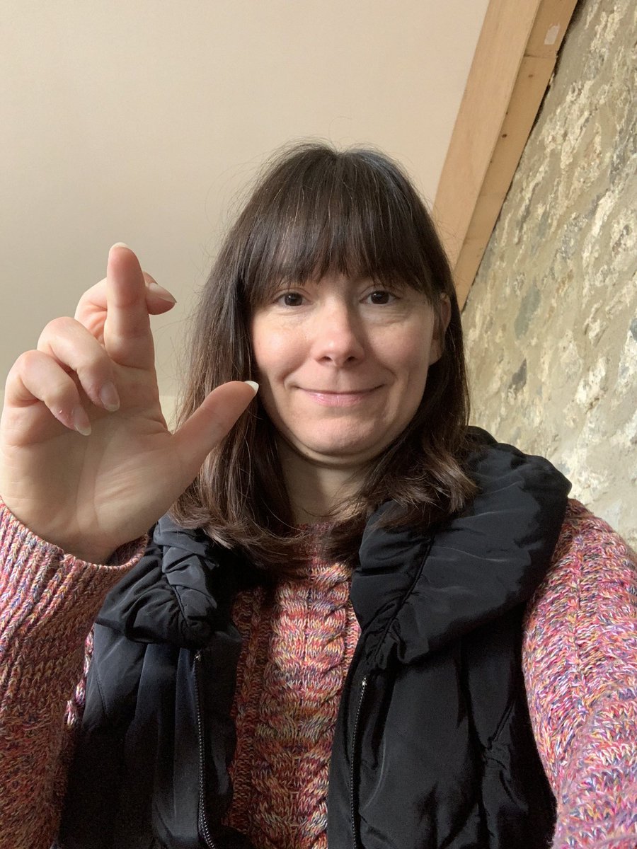 renewwales's tweet photo. #ThanksToYou for supporting @renewwales to help communities taking action on #ClimateChange @TNLComFundWales  #DiolchIChi am gefnogi cymunedau i weithredu yn erbyn #newidhinsawdd @CronGymYLG https://t.co/sEBqVJEZA4