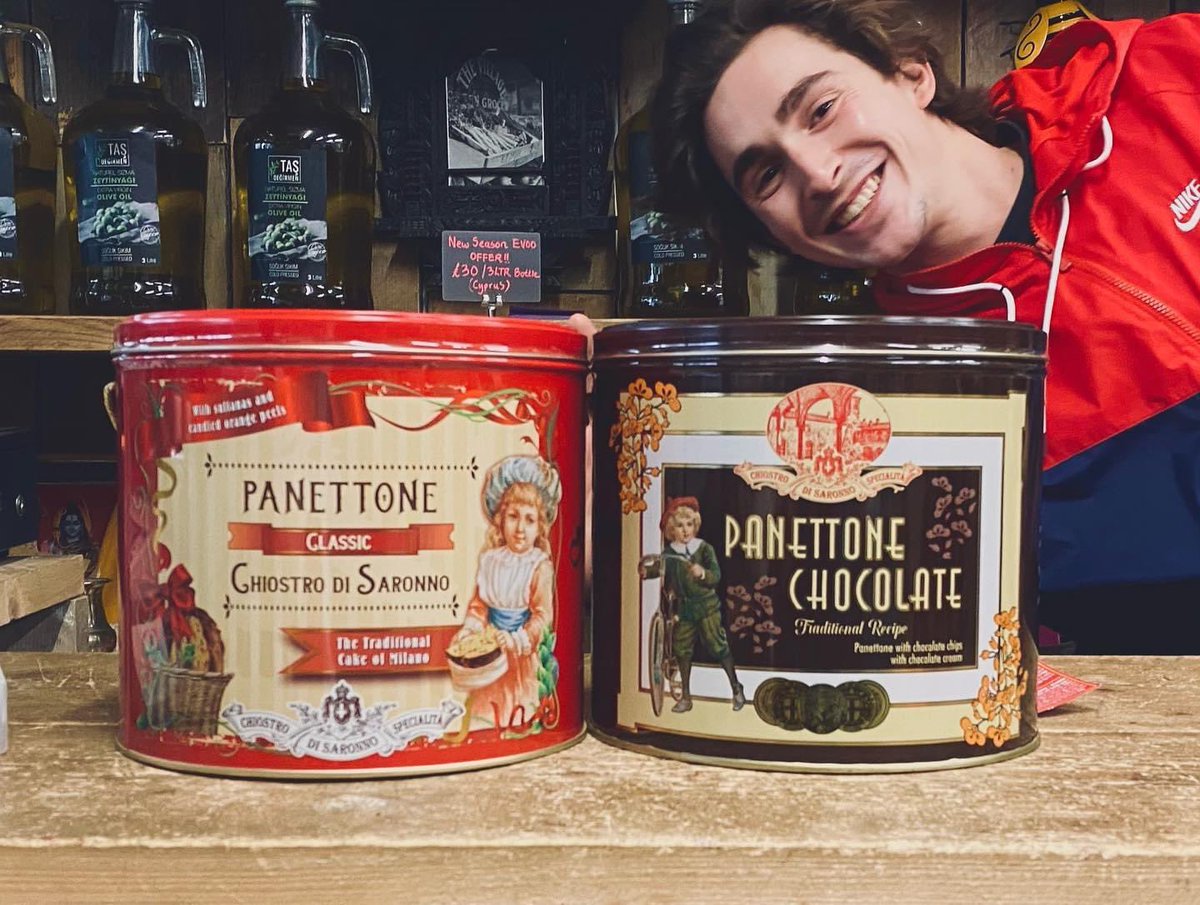 vgreengrocers's tweet photo. When these goodies come in we know ‘tis certainly the season!! 🎄 Beautiful brussel sprouts in their truest form just £2 a stalk, and the best Panettone for just 10 quid! Christmas is still on my lovelies!! It is what you make it, and we are making it hella festive 🌍🥰🙏🏼🤍 https://t.co/fIunNhR6JG