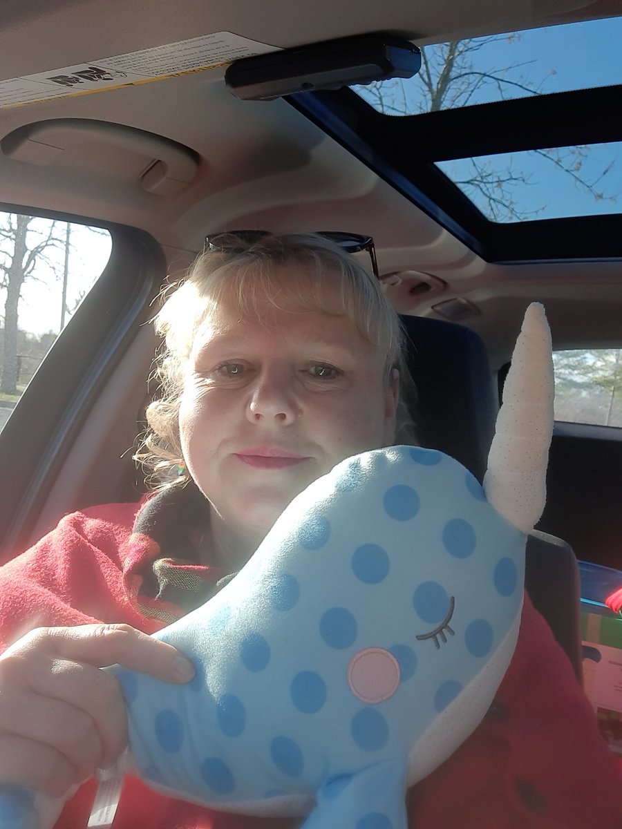 MrsAdam32836385's tweet photo. Kelp and I are on the road again! #TransGenderAwarnessWeek @AVRCE_NS @weschoolns https://t.co/vh5WfQdS72
