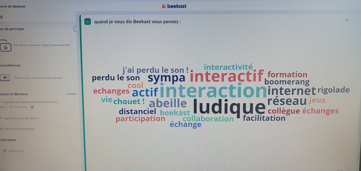 LL_Ouest's tweet photo. [#Formation] 🔴 #live 🖥️ @p_engagementllo forme certain•e•s salariés @LL_Ouest à l'outil #collaboratif &amp; #participatif @beekast 📱💻
#partagedecompetences #digital #nuagedemots #vote #quiz #debats #Animation #EducPop https://t.co/1Ozbw1TY3X
