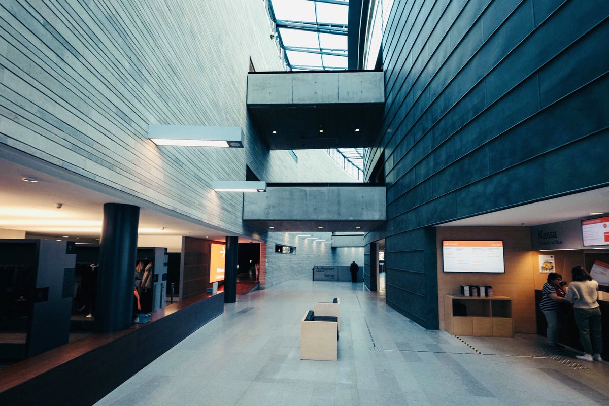 v_latte_nnn's tweet photo. 오슬로 프리포트 촬영지 
에스토니아 탈린 Kumu Art Museum. https://t.co/jwxyL7wx5q