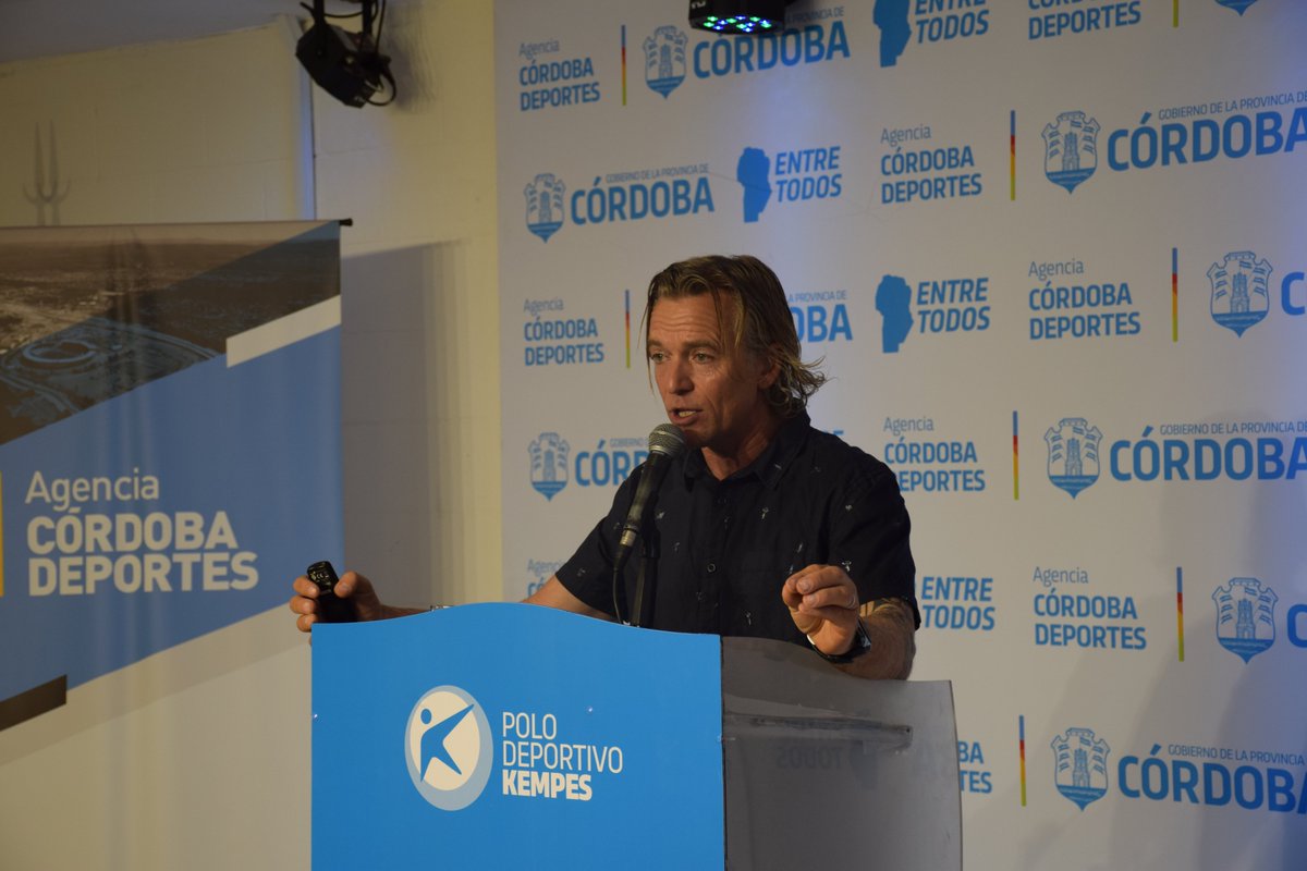 #CienciasDelMovimiento "Entrenamiento, progreso y rendimiento en deportes extremos" por <a href="/Fermillercoach/">Fer Miller - Deportes Extremos & Urbanos</a>🏄‍♂️.  
🔹Vocal de <a href="/DeportesCba/">Córdoba Deportes</a>  y
responsable del área <a href="/cbaxdeportes/">CBA X</a> 
🔹Referente de #kitesurf y autor del libro
"Performance Extrema - El arte de desafiar nuestros limites"