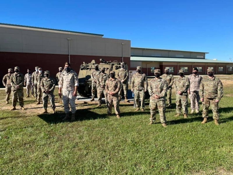 1SGMasterGunner's tweet photo. On Monday, Bradley Master Gunner Class 20-004 graduated. Commanders put those Mike Golfs to work. #MikeGolf #MasterGunner #BMG
@316th_Cav @Dave_Hodne https://t.co/4VZqDdEEZH