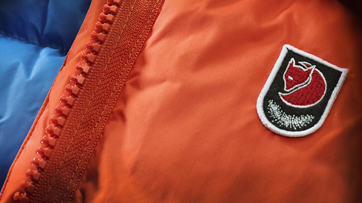 “I often wonder if I should get a new jacket, but it’s unnecessary. Its #durability means it will keep up at least until I’m 96.” For 32 years and counting, My Falk puts on her Expedition Jacket in October and hangs out in it until March #FjallravenStories fjrvn.com/2Ki6YkF