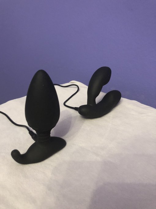 When charging your @Lovense toys so you can @CamModelToys later in the day. https://t.co/cqLn3YriDt<a class="tags" target="_blank" title="On Twitter" href="/?out=eyJ0eXAiOiJKV1QiLCJhbGciOiJIUzUxMiJ9.eyJpYXQiOjE3MjM5OTUzMDcsImlzcyI6InR3cG9ybnN0YXJzLmNvbSIsIm5iZiI6MTcyMzk5NTMwNywiZXhwIjoxNzU1NTMxMzA3LCJyZWRpcmVjdF91cmwiOiJodHRwczovL3R3aXR0ZXIuY29tL0xvdmVuc2UifQ.87SfvZvkLFcHeR4CCiqCHNqmQkgCeX0JeF5BGxc1eusiNgTg8Ed0Y4Oz0bTuk3cZB9F1qSs3anYM9yLiWaWyqw">@Lovense</a><a class="tags" target="_blank" title="On Twitter" href="/?out=eyJ0eXAiOiJKV1QiLCJhbGciOiJIUzUxMiJ9.eyJpYXQiOjE3MjM5OTUzMDcsImlzcyI6InR3cG9ybnN0YXJzLmNvbSIsIm5iZiI6MTcyMzk5NTMwNywiZXhwIjoxNzU1NTMxMzA3LCJyZWRpcmVjdF91cmwiOiJodHRwczovL3R3aXR0ZXIuY29tL0NhbU1vZGVsVG95cyJ9.D2yRH9KXwyYebo6YHhPlUKPmwtmjK7cMZJgUhnA9a4g3Vp_6qCeXCFx-_HsmTbWxqybfnAR36hyGQR8tPsFlvg">@CamModelToys</a>