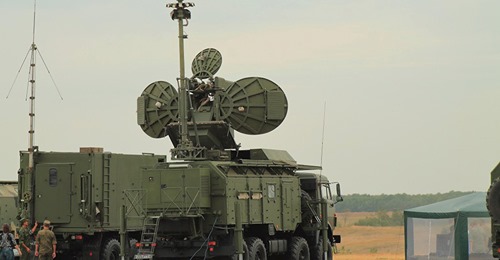 Geçtiğimiz günlerde istifa eden Ermeni Savunma Bakanlığı Askeri Gözetim Servisi Başkanı General Hakobyan:

''En modern Rus elektronik karşı önlem sistemleri Pole-21, #Karabağ'da Bayraktar İHA/SİHA'larının faaliyetini 4 gün dengeleye bildi, ondan sonra  işlevsiz kaldı''
