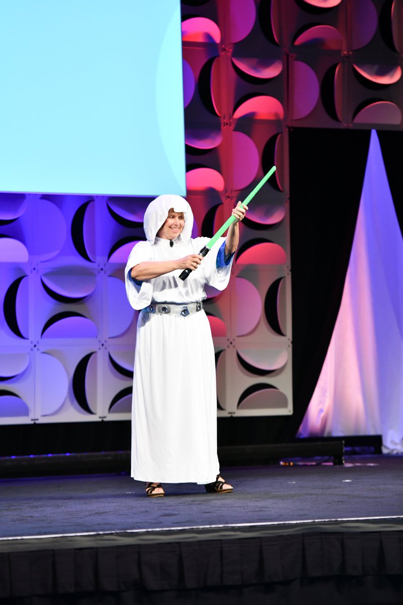 ASHA_Events's tweet photo. The force was strong with 2019 President Shari Robertson as Princess Leia! Steve Pemberton was our keynote speaker. What a great Opening General Session! #TBT #ASHA2020 cc: @ASHA_Events https://t.co/gge7S1K3GI
