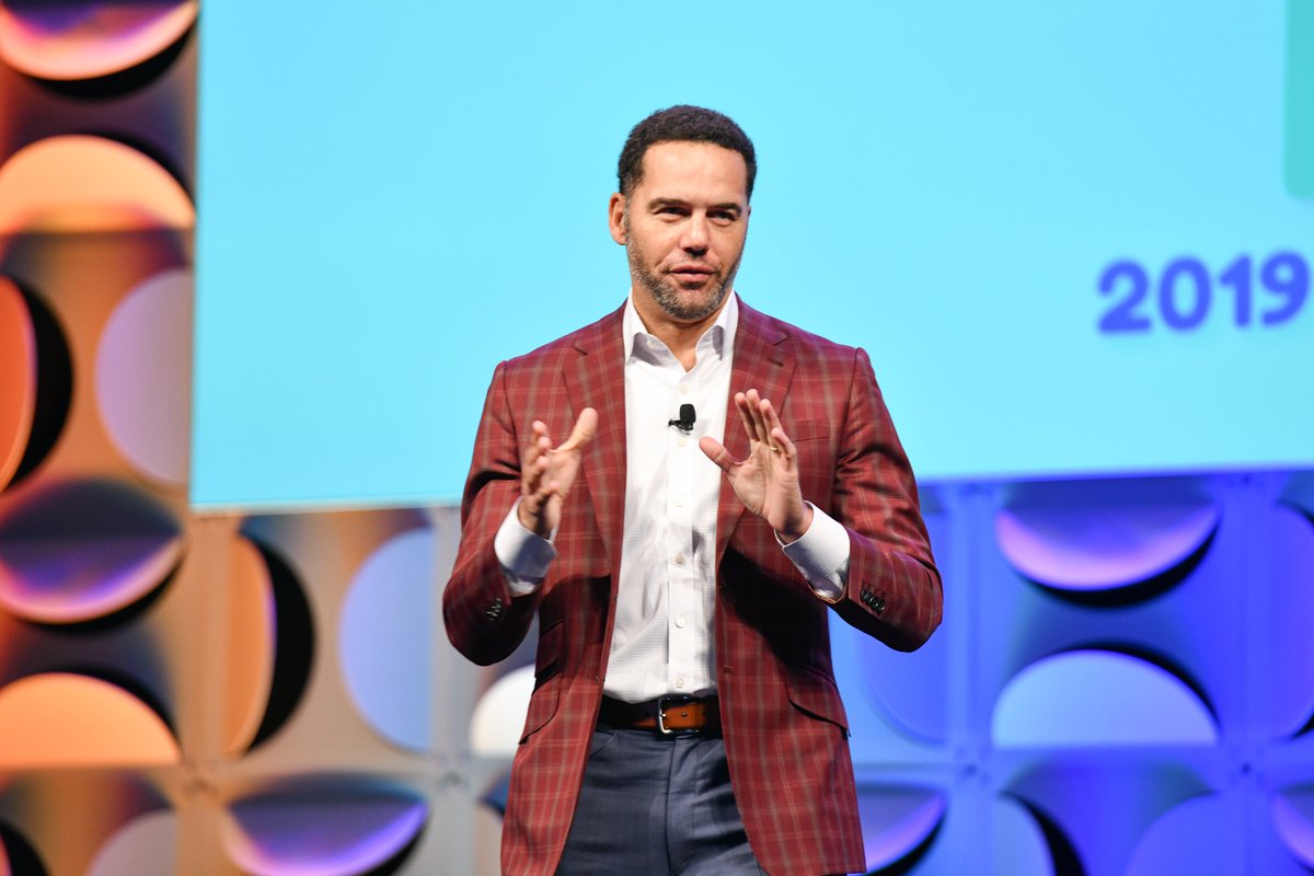 ASHA_Events's tweet photo. The force was strong with 2019 President Shari Robertson as Princess Leia! Steve Pemberton was our keynote speaker. What a great Opening General Session! #TBT #ASHA2020 cc: @ASHA_Events https://t.co/gge7S1K3GI