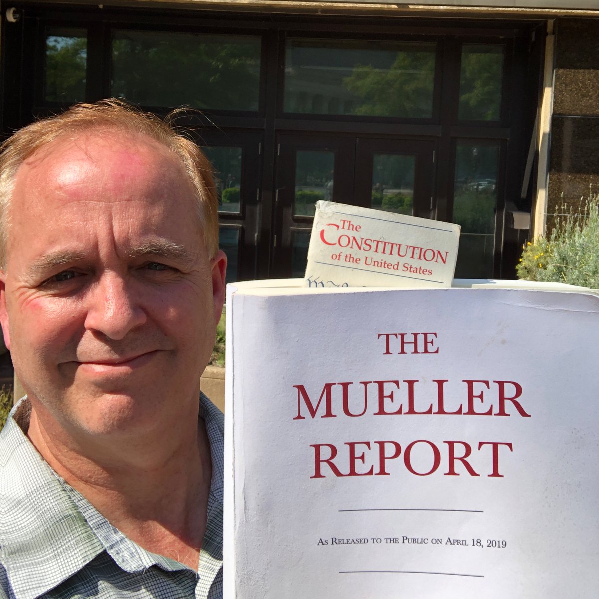 BobSkylstad's tweet photo. @glennkirschner2 I concur fully about the Mueller report. Though I am not a lawyer, I read the entire report. Mueller’s team adduced evidence carefully and applied it the legal standard objectively. They proved beyond a reasonable doubt that President Trump committed felony obstruction of justice https://t.co/kE2XGoMs64