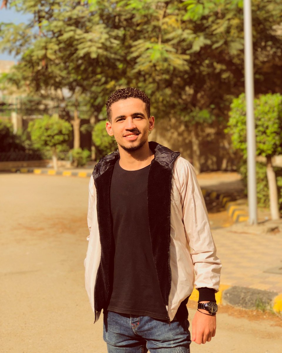 hussein9897's tweet photo. 🌓 https://t.co/nbvGA10wyy